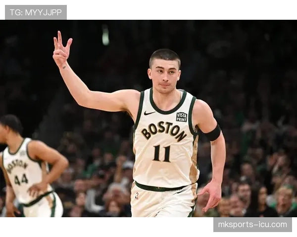 佩顿普里查德无球跑位，凯尔特人替补三分效率上升