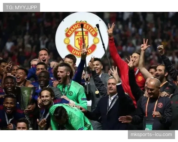 曼联更衣室矛盾再次显现，对球队赛季表现形成潜在制约