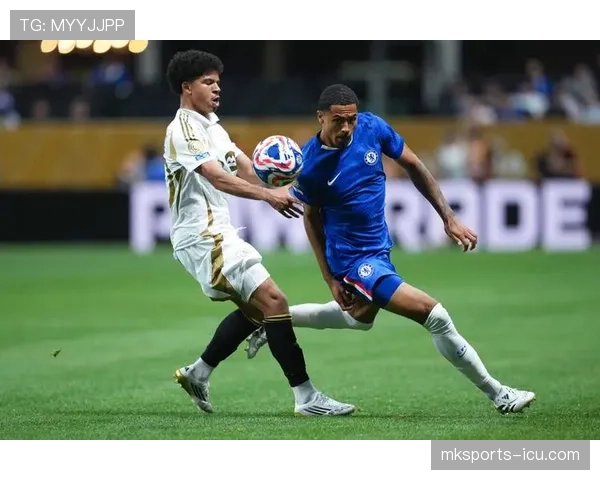 切尔西阵容豪华却缺乏稳定输出，进攻端表现波动对赛季走势形成制约